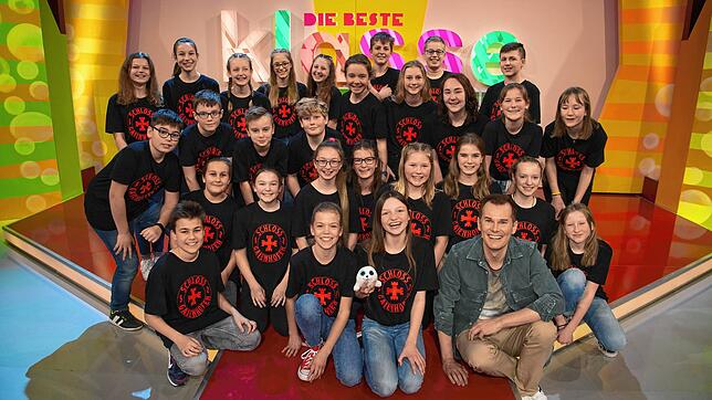 Die Klasse 7a des Ambrosius-Blarer-Gymnasiums vom Schloss Gaienhofen hat die nächste Runde bei der Kika-Sendung &bdquo;Die beste Klasse ...