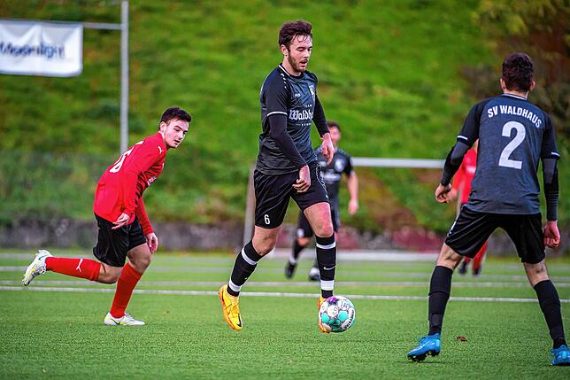 Bild 37: SV Waldhaus gewinnt beim FC 08 Bad Säckingen mit 3:1 &ndash; und wir haben Bilder!