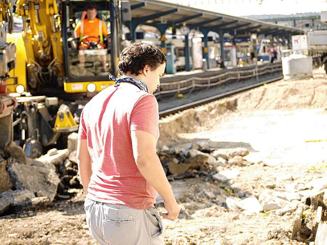 Bild 1: Gepäckchaos am Konstanzer Bahnhof: Ist die Deutsche Bahn unflexibel &ndash; oder ahnungslos?
