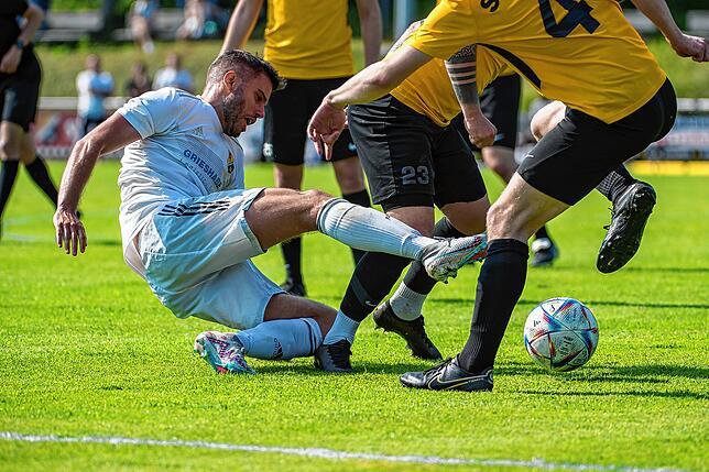 Bild 11: SV 08 Laufenburg kassiert 2:4-Niederlage gegen den SC Wyhl &ndash; und wir haben Bilder!