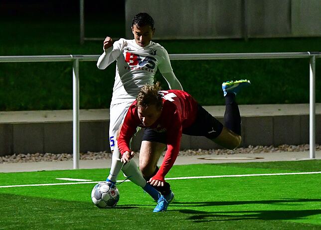 Bild 2: FC Erzingen besiegt den FC Hochrhein mit 4:1 &ndash; und wir haben Bilder