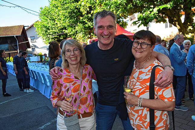 Bild 21: Die besten Bilder von der Langen Tafel zum Gemeindejubiläum