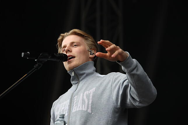 Bild 21: Zum Start des Campus-Festival kommen tausende Fans ins Bodenseestadion