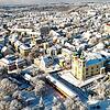 Donaueschingen im prächtigen Winterkleid: So schön gepudert präsentiert sich die Baarstadt am Freitag. Im unteren Bereich des Bildes ist ...