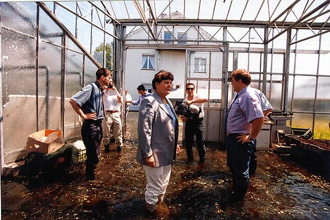 Bild 12: Archivfotos vom Hochwasser 1999: Reichenau vom Festland abgeschnitten
