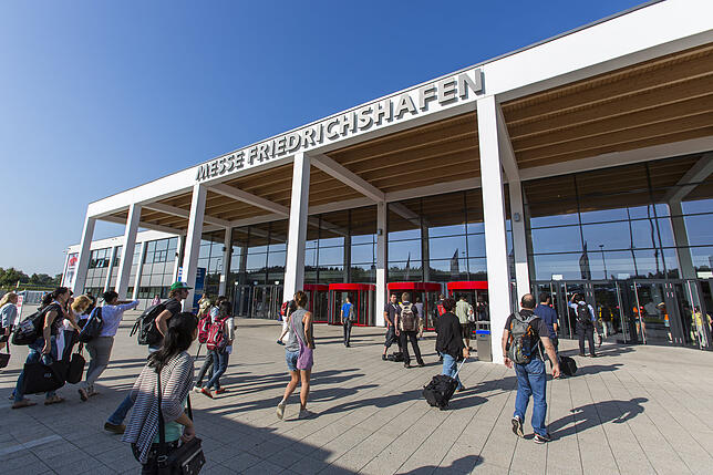 Der Umsatz der Messe Friedrichshafen hat sich im Jahr 2019 von 36 Millionen Euro auf 27,3 Millionen Euro verringert.