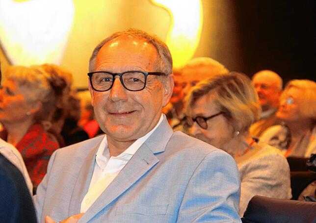 Für Armin Klotz (Bild), der über 30 Jahre lang mit dem städtischen Werkhof Ausstellungsaufbauten betreute, zählten die schwergewichtigen ...