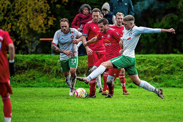 Bild 5: SG Hotzenwald rettet ein 3:3 gegen die Spvgg Andelsbach &ndash; und wir haben Bilder!