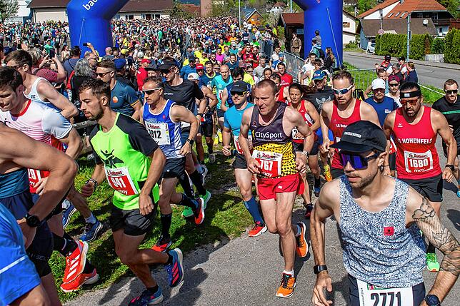 Bild 28: Über 3700 Teilnehmerinnen und Teilnehmer bei 38. Schluchseelauf der LG Hohenfels – wir haben Bilder!