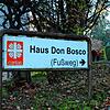Das Schild an der Mainaustraße weist den Weg zum Haus Don Bosco. Die Pflegekräfte, die hier mit an Corona infizierten Demenzkranken ...