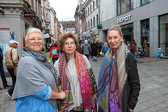 Bild 19: Der Augustinerplatz ist beim verkaufsoffenen Sonntag in der Hand der Vereine