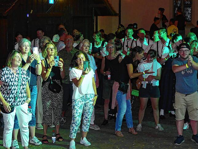 Bild 36: Gute Laune beim Mostfest in Bermatingen-Ahausen
