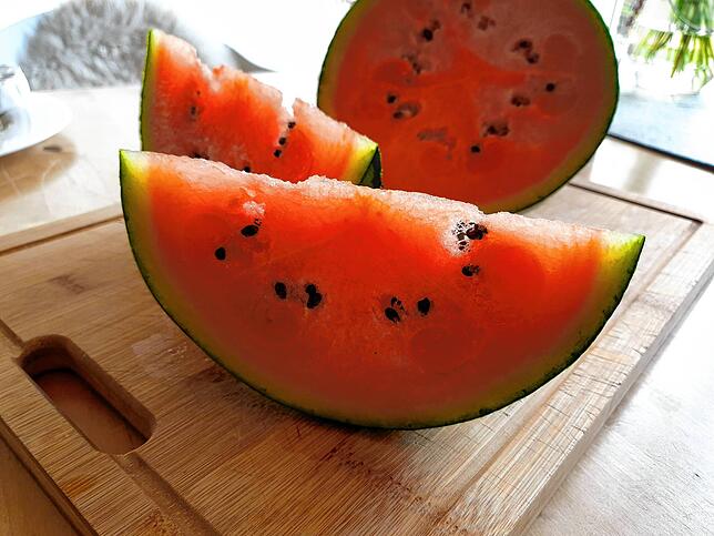 Eine Wassermelone von Röschs vom  Bodensee.