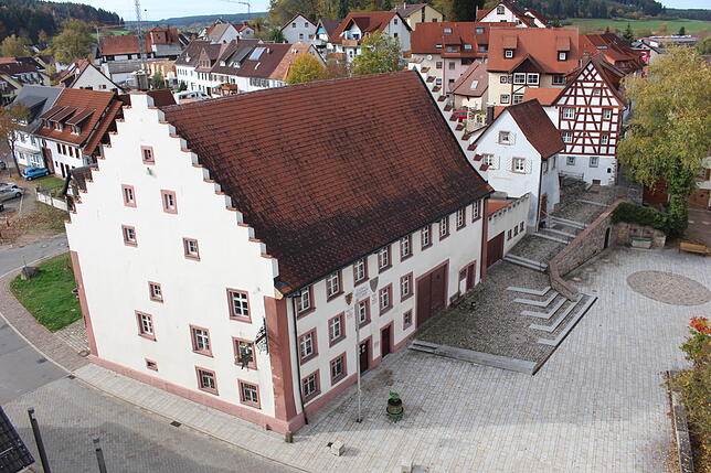 Im Kelnhof-Museum sind etliche wertvolle Kunstwerke der Stadtgeschichte untergebracht. Die Einrichtung lockt Besucher aber auch mit ...