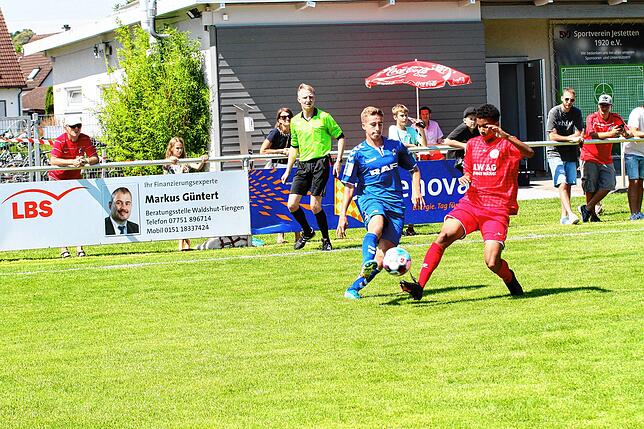 Bild 22: Nachwuchs des SC Freiburg verliert Testspiel in Jestetten &ndash; und wir haben Bilder!