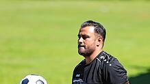 Trainer Ertan Tasdemirci und der VfR Stockach setzten sich im Endspurt mit 3:0 gegen den FC Singen durch.