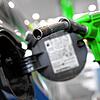Wird es bald teurer an den Zapfsäulen der Schweiz? Ein Schweizer Verkehrs-Club fordert für den Klimaschutz: Benzin und Diesel müssen bis ...