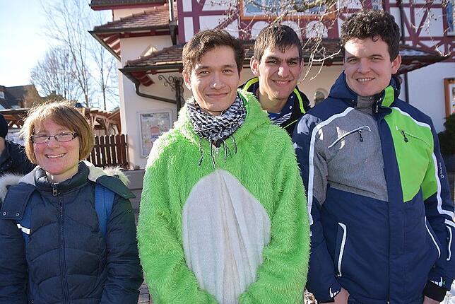 Bild 10: Bilder vom Narrentreffen der Urviecher-Zunft Bad Dürrheim: Großer Festumzug (1)