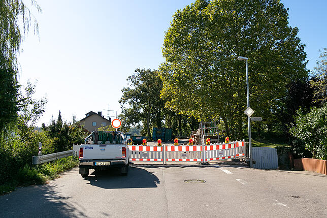 Durch die Verzögerung bei der Sanierung der Brücke in der Tiengener Feldbergstraße bleibt diese vier Wochen länger gesperrt.