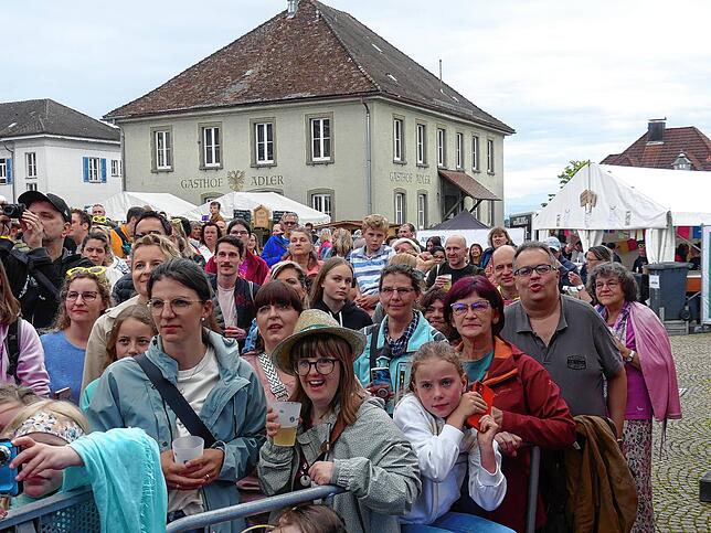 Bild 23: Bilder vom Konzert mit Vanessa Mai beim Markdorf Open Air (Teil 2)